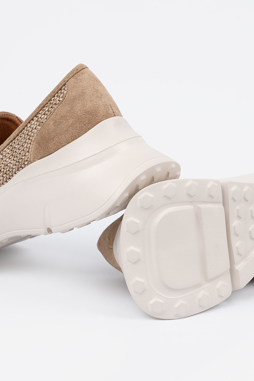 beige shoes on a thick sole beige shoes on a thick sole