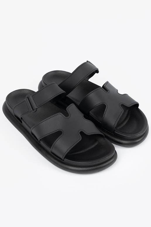 black slippers Inomens on a flat sole