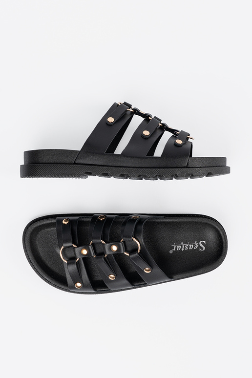 black slippers Inomens ozdobione...