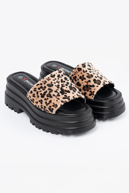 Slippers Inith platform leopard print