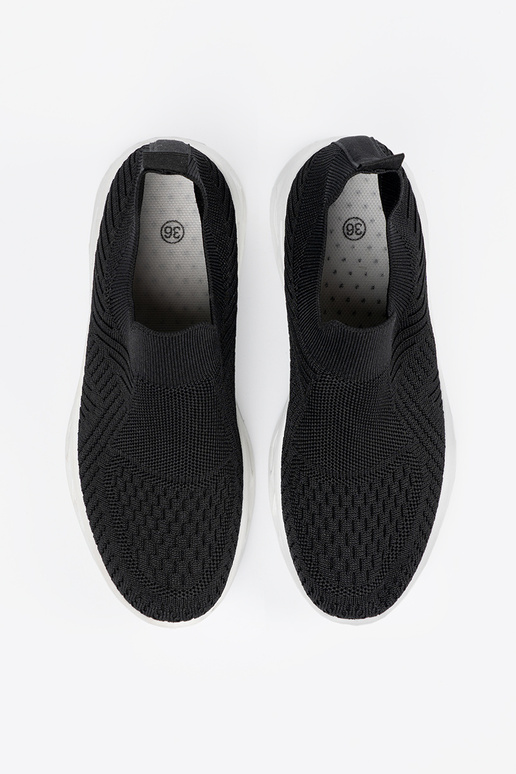 Czarne buty sportowe damskie wsuwane