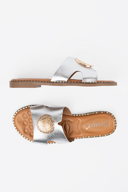 Slippers silver Inith gold decoration Slippers silver Inith gold decoration