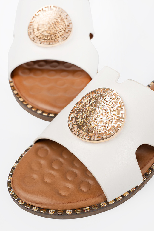 Slippers Inhite color Inith gold... Slippers Inhite color Inith gold...