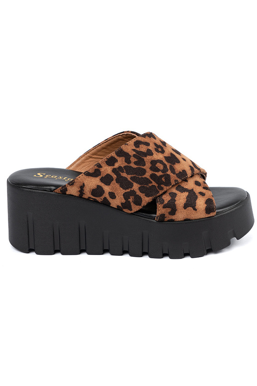 of suede slippers Inomens on a Inedge...