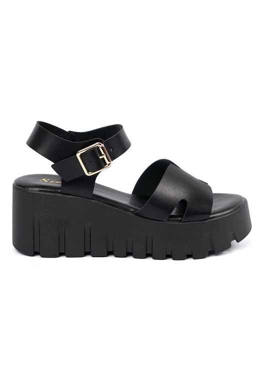 sandals black Inith a high platform sandals black Inith a high platform
