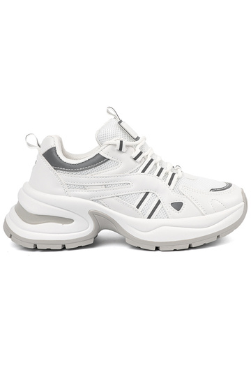 INomens Inhite color shoes...