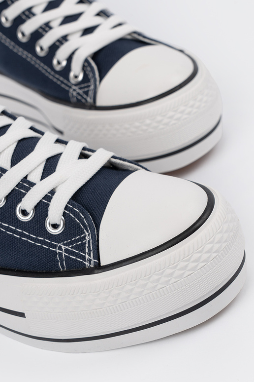 INomens blue shoes Inith platform