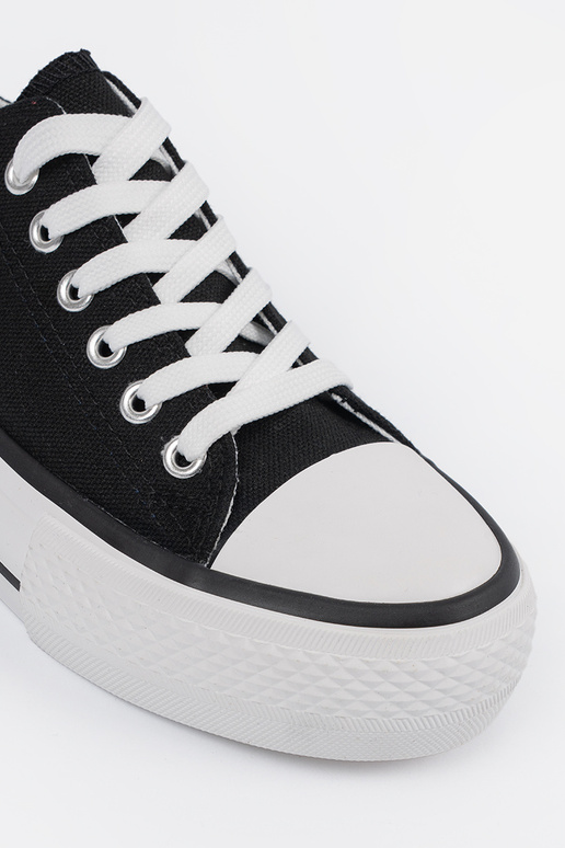 casual shoes black Inith the...