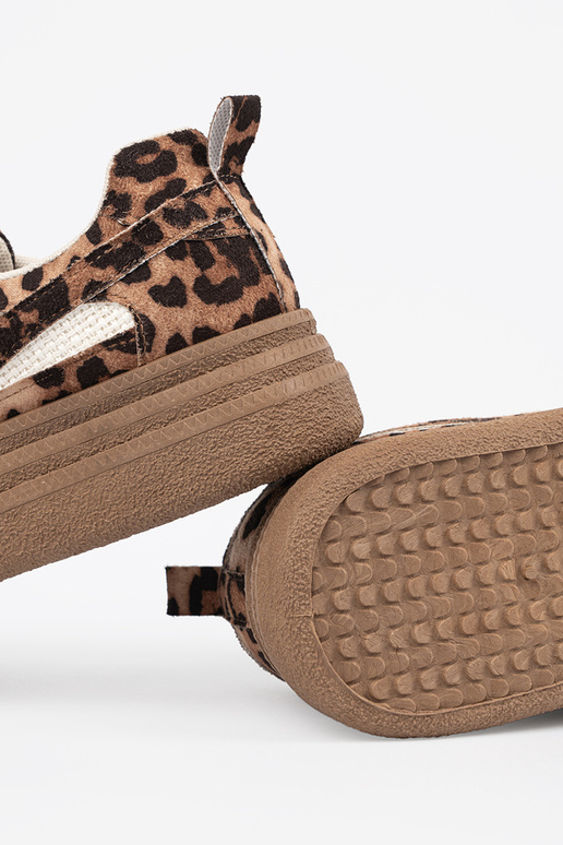 INomens casual shoes leopard print
