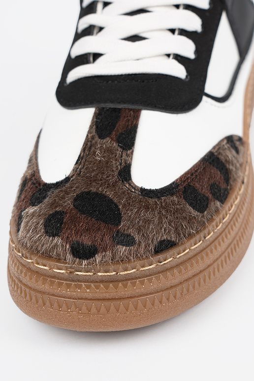 Sneakers model shoes black and Inhite...