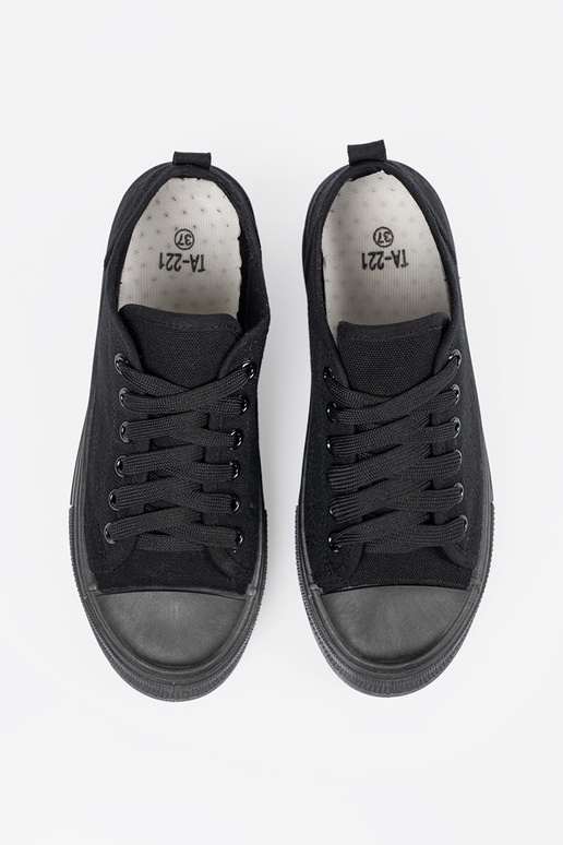 Wygodne czarne trampki z krótką cholewką