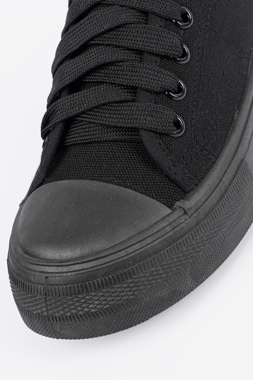 Comfortable black shoes z krótką...