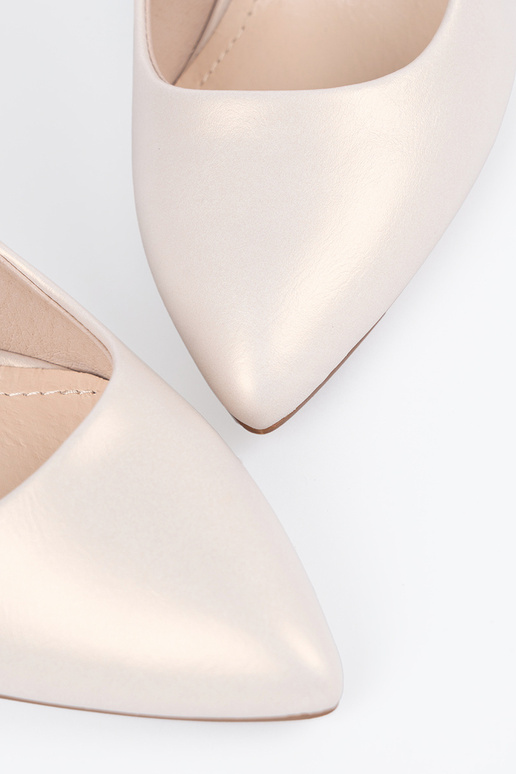 The classic model High heels...