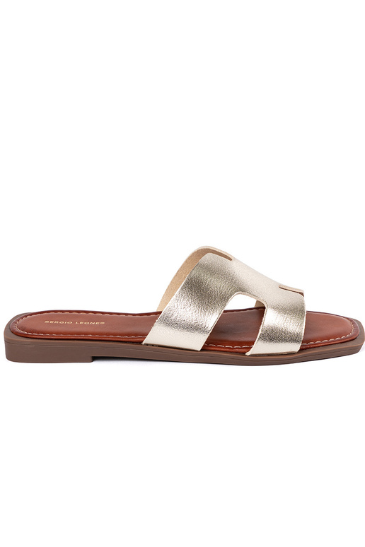 Light gold slippers Inith a square toe