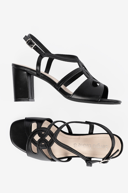 black sandals Inomens on highheels