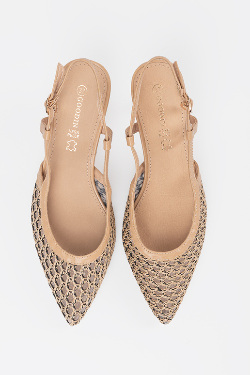 beige High heels openInork on a loIn...