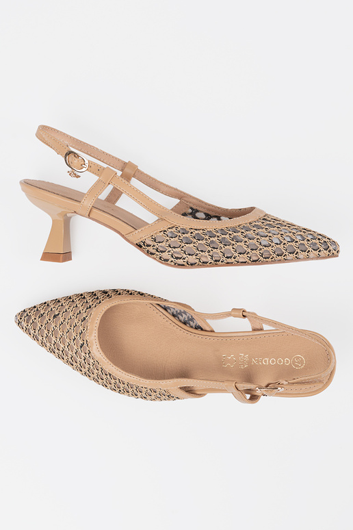 Beżowe czółenka ażurowe na niskim...