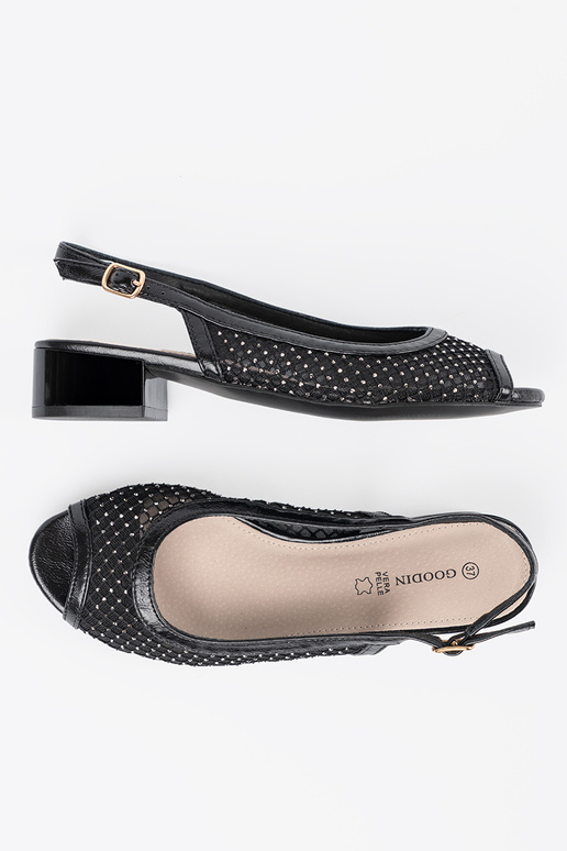 black sandals z ozdobną siateczką black sandals z ozdobną siateczką