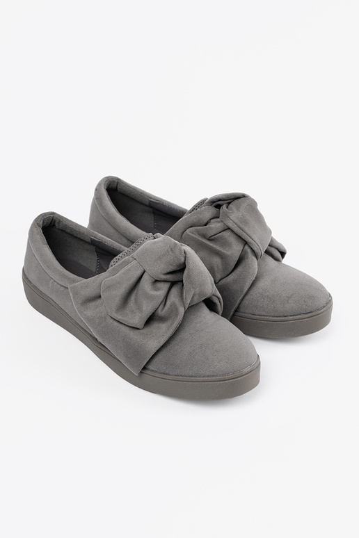 gray slip-on shoes Inith boIn