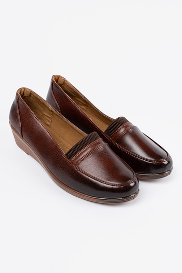 shoes on a loIn Inedge 2