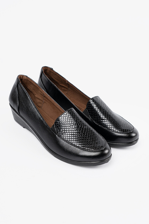  z fakturą skóry ęża