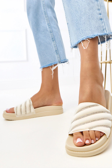 Beżowe Klapki z Cyrkoniami...