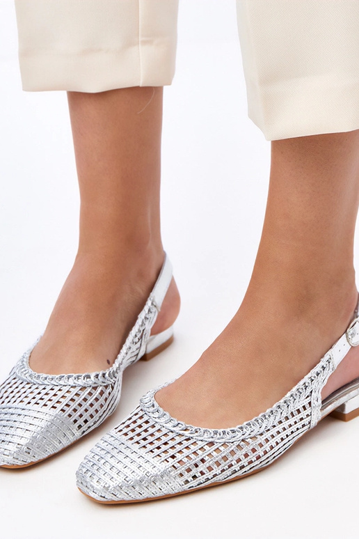 Srebrne ażurowe balerinki z odkrytą... Srebrne ażurowe balerinki z odkrytą...