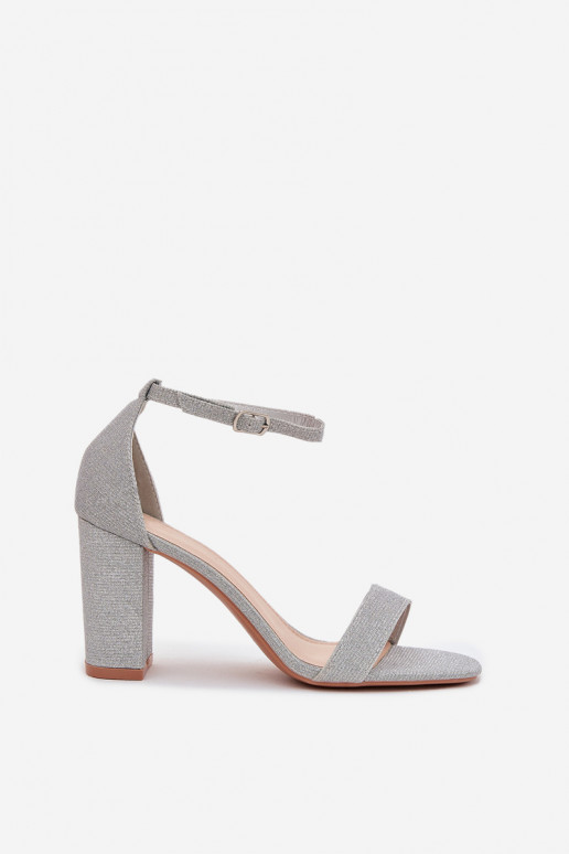 Błyszczące Sandały Damskie Na Słupku Srebrne Kavina Błyszczące Sandały Damskie Na Słupku Srebrne Kavina