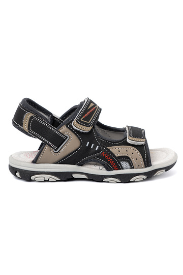 black sandals boyish 2