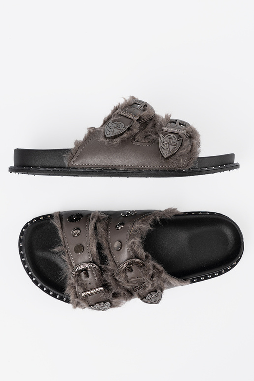 Szare klapki z futerkiem i ćwiekami