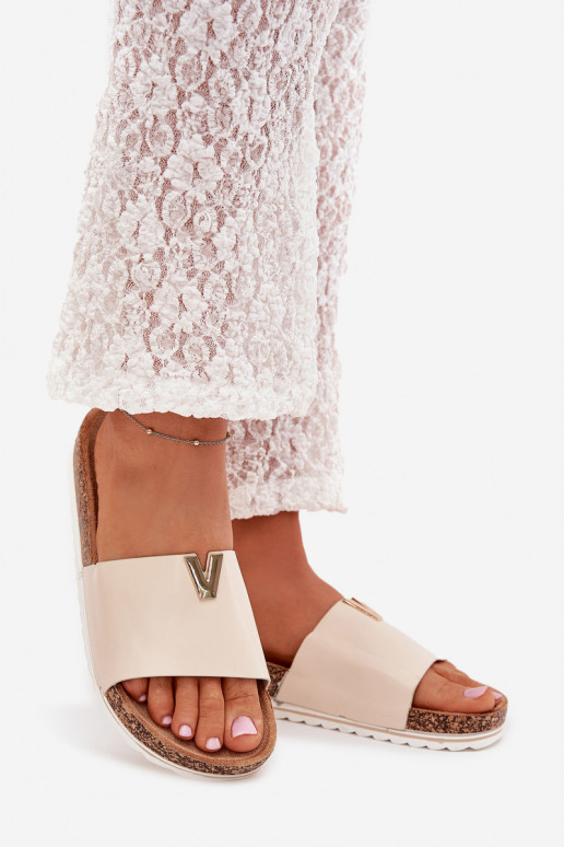 Women's sandals on cork platform with decorative detail beige Vessira Women's sandals on cork platform with decorative detail beige Vessira