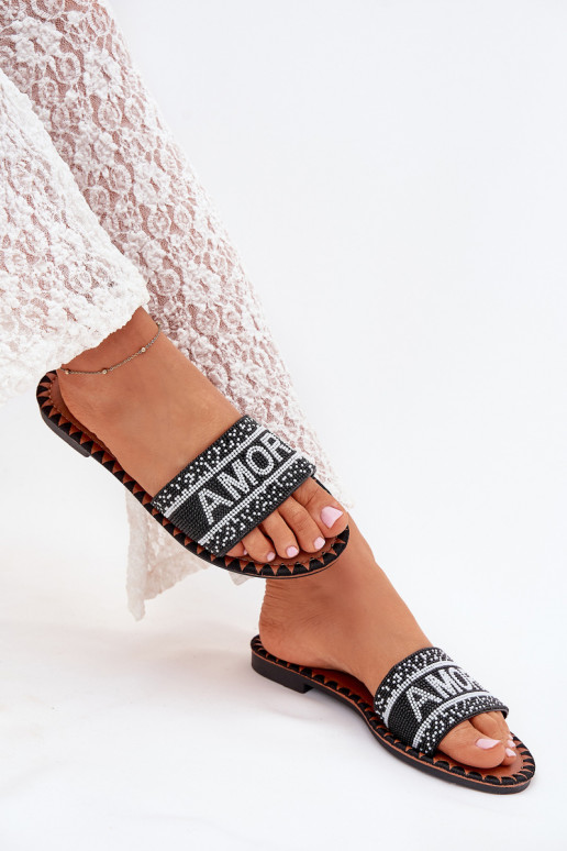 Klapki Damskie Na Płaskim Obcasie Ze Zdobieniem Amore Czarne Avelina