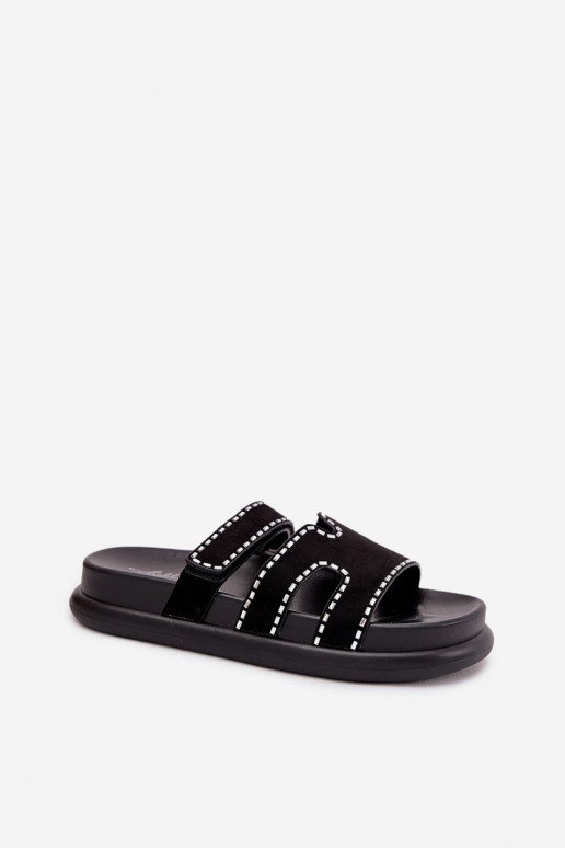 Women's Sandals With Decoration On The Platform Black Delyna