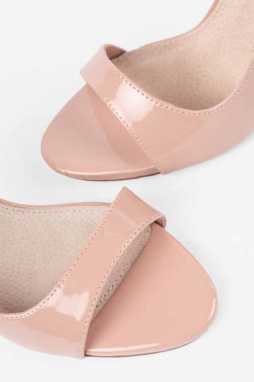 Inith lacquer effect High heels open toe