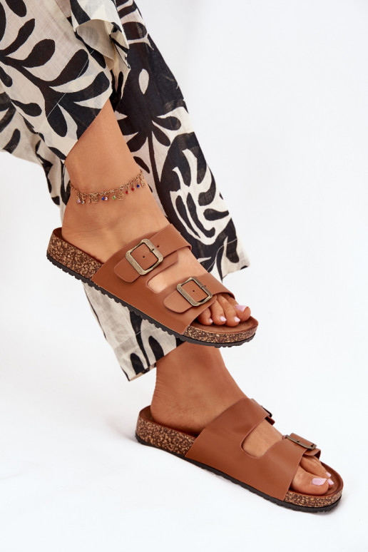 Women's sandals on cork platform with buckles Camel Vesina Women's sandals on cork platform with buckles Camel Vesina