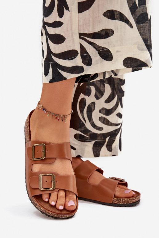 Women's sandals on cork platform with buckles Camel Vesina Women's sandals on cork platform with buckles Camel Vesina