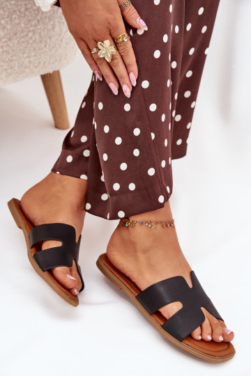 Women's Flat Sandals With Cutouts Black Salyra 2