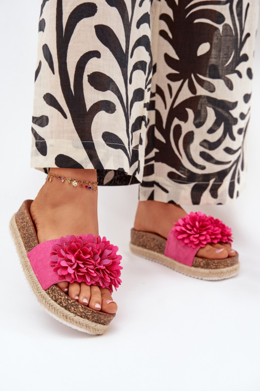 Womens platform sandals with decorative flowers fuchsia Tessara Womens platform sandals with decorative flowers fuchsia Tessara