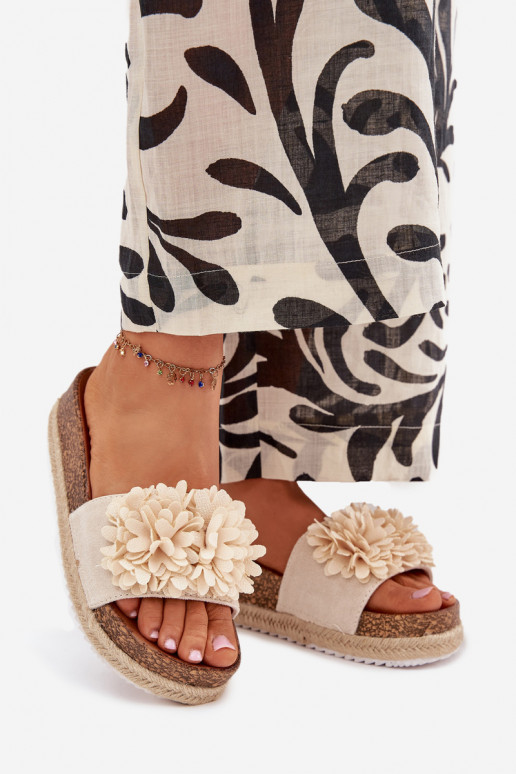 Klapki Damskie Na PlatformiewithOzdobnymi Kwiatkami Beżowe Tessara