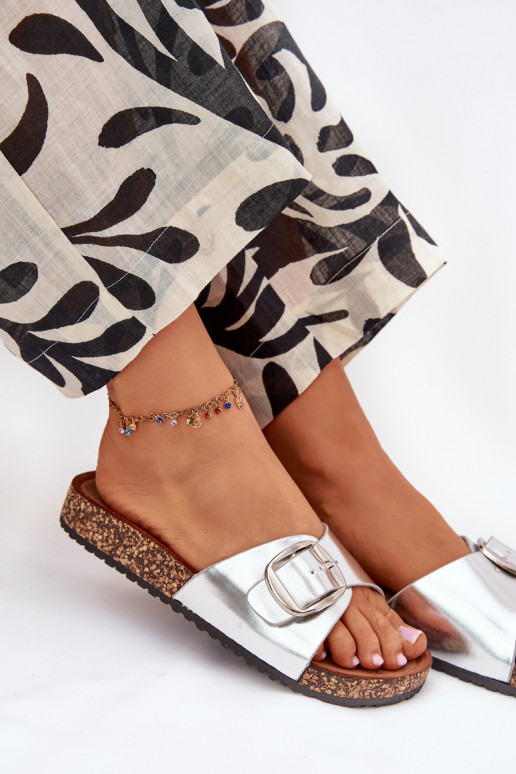 Klapki Damskie Na Korkowej PlatformiewithKlamrą Srebrne Vianara