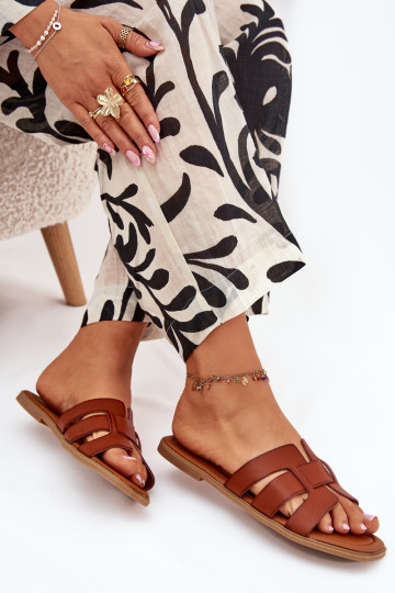 Women's sandals on flat heel Camel Mirona