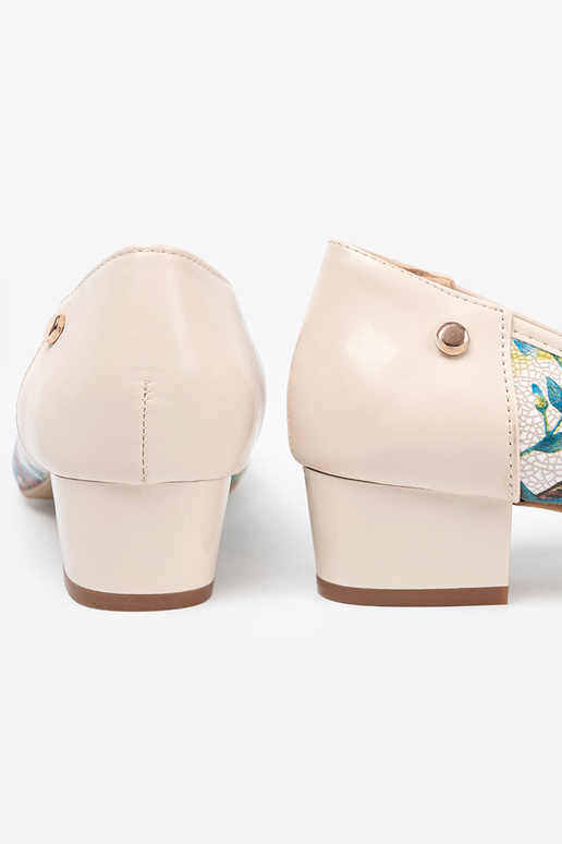 High-heeled shoes z egzotycznym Inzorem High-heeled shoes z egzotycznym Inzorem