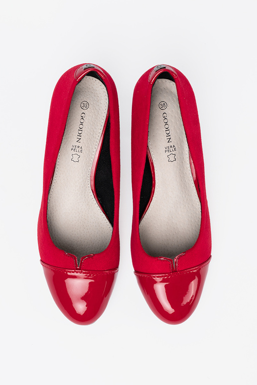 red High heels z lakieroInanym noskiem