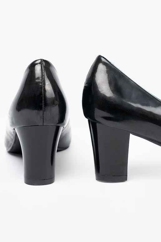 Inith lacquer effect High heels z efektoInną ozdobą