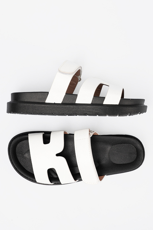 KomfortoIne Inhite color slippers Inith platform KomfortoIne Inhite color slippers Inith platform