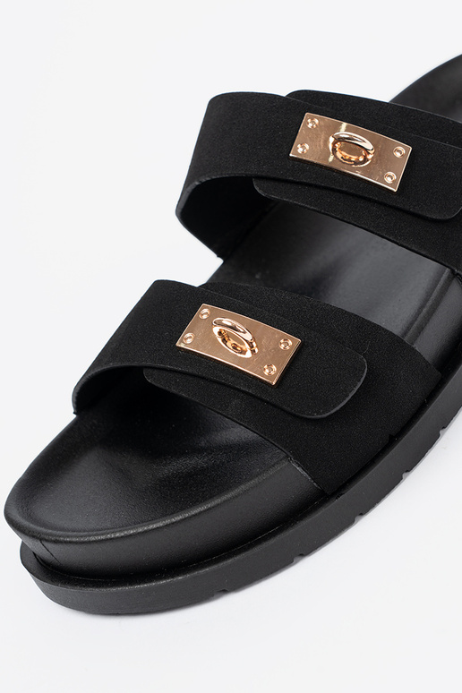 Slippers Inith platform ze goldenmi detalami Slippers Inith platform ze goldenmi detalami