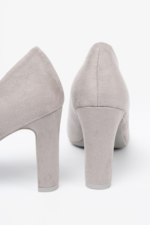 The classic model gray High heels of suede on highheels The classic model gray High heels of suede on highheels