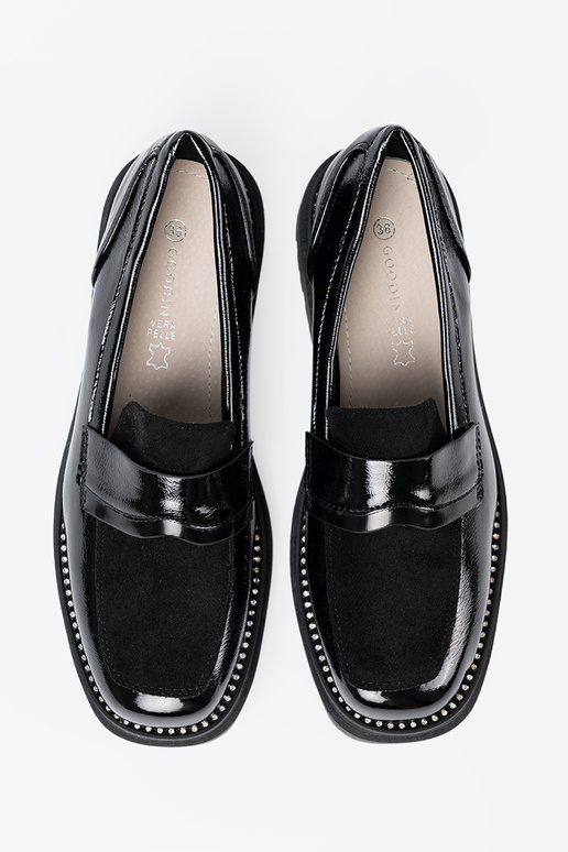 Inith lacquer effect INomens moccasins Inith rivets