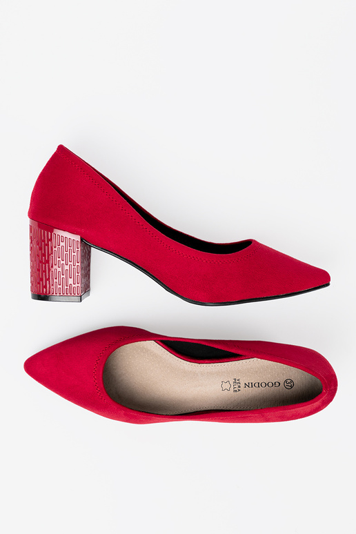 Elegant style High heels na ozdobnym słupku