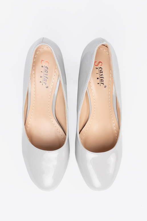 Gray Lacquered high heels